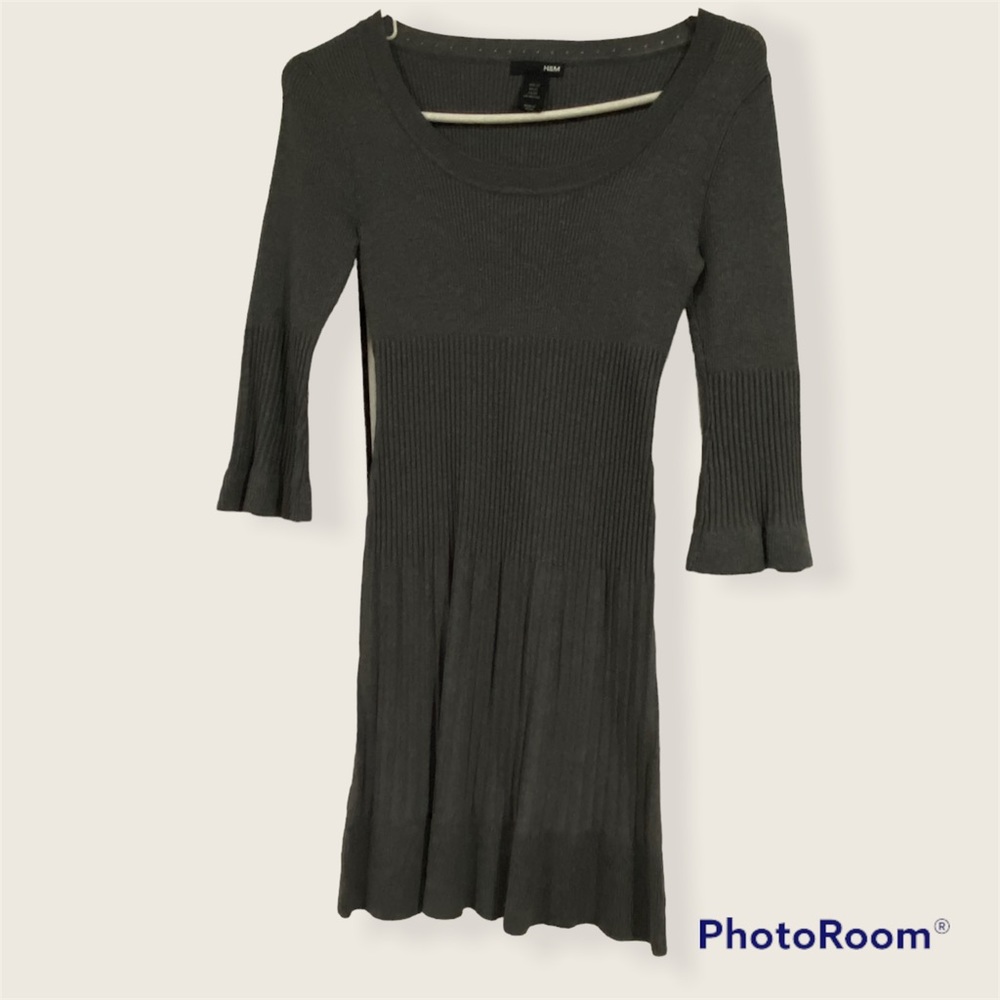 H&M DRESS SIZE XS